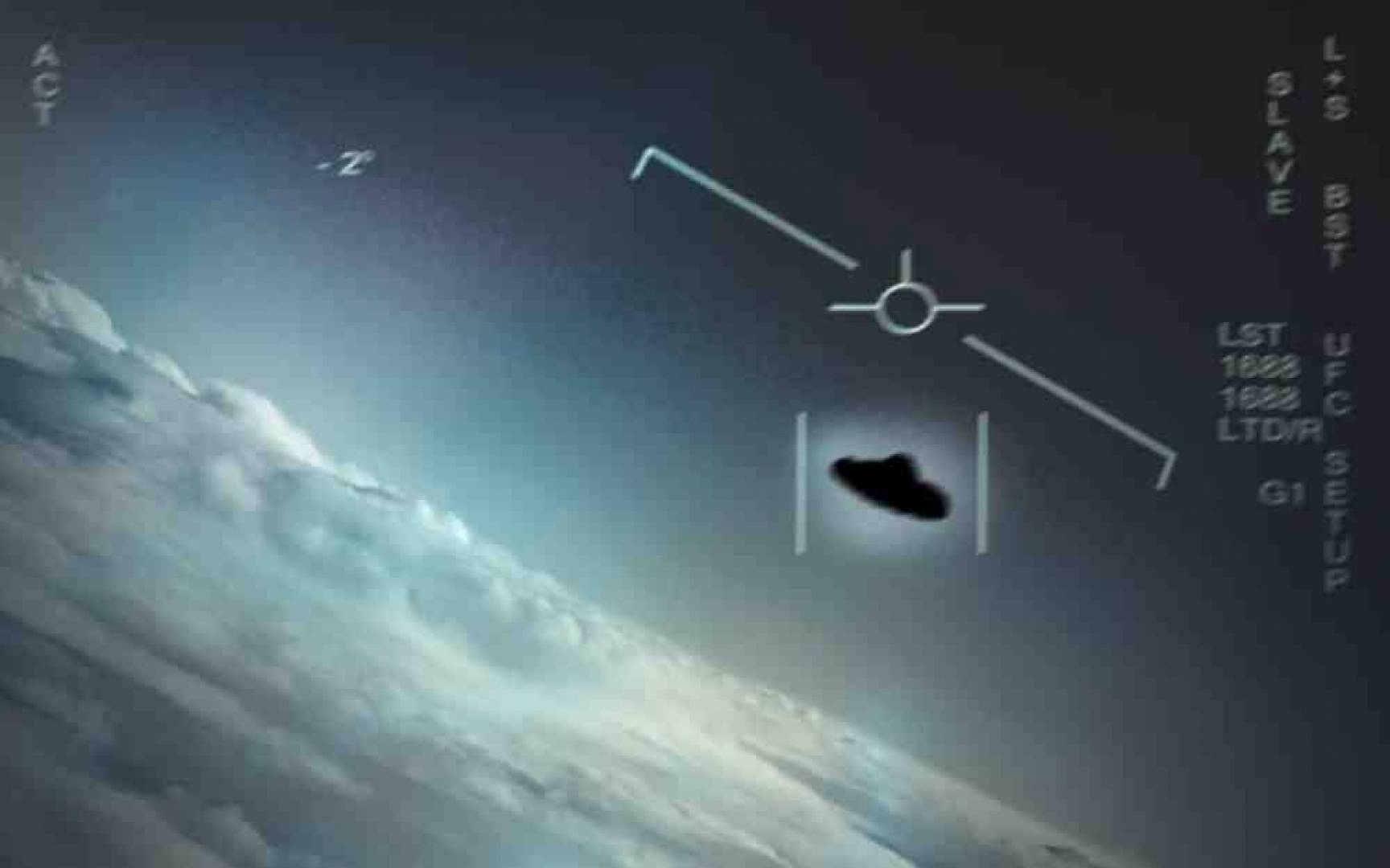 البريطانيون أبلغوا عن مشاهدة أكثر من 200 جسم طائر مجهول في عام 2021