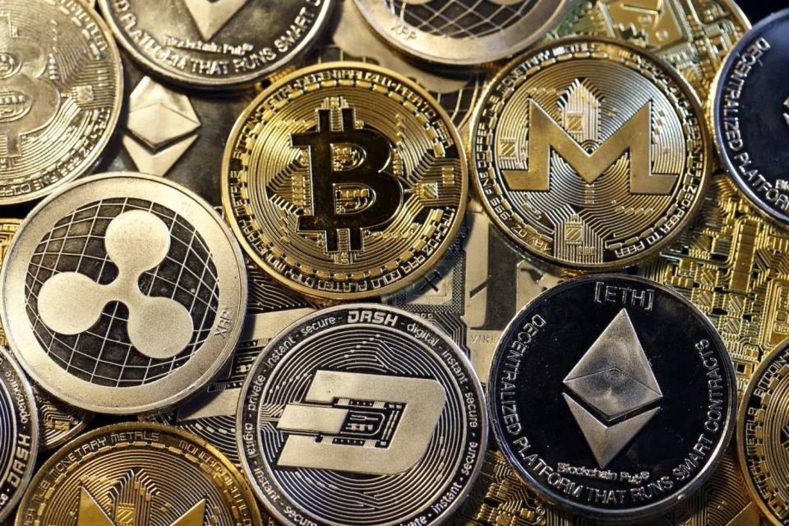 العملات الرقمية تستقر بشكل نسبي بعد تسجيلها خسائر فادحة