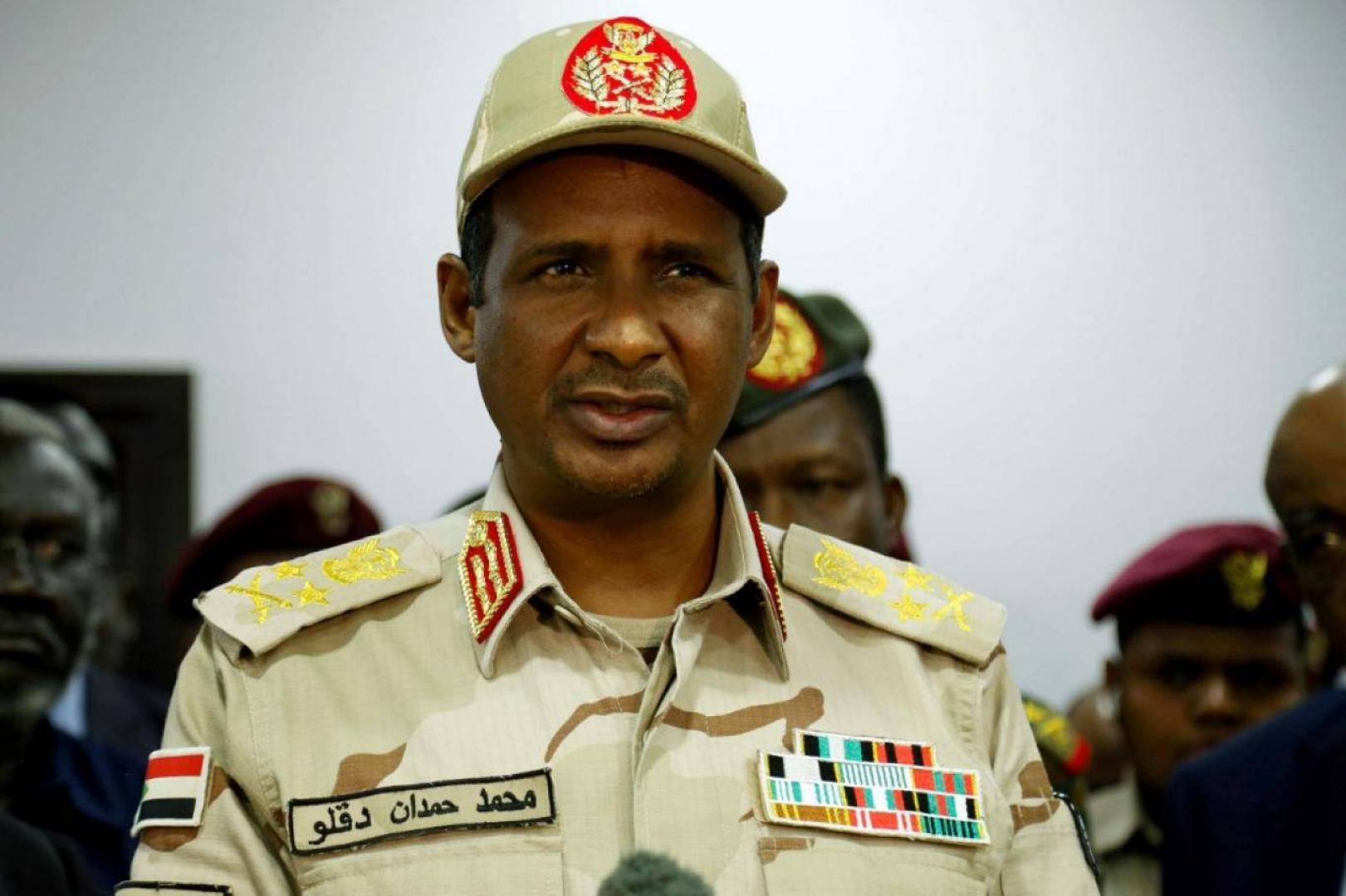 لإتاحة الفرصة للمدنيين.. الجيش السوداني يتخذ قرارا مفاجئا بشان الحكم