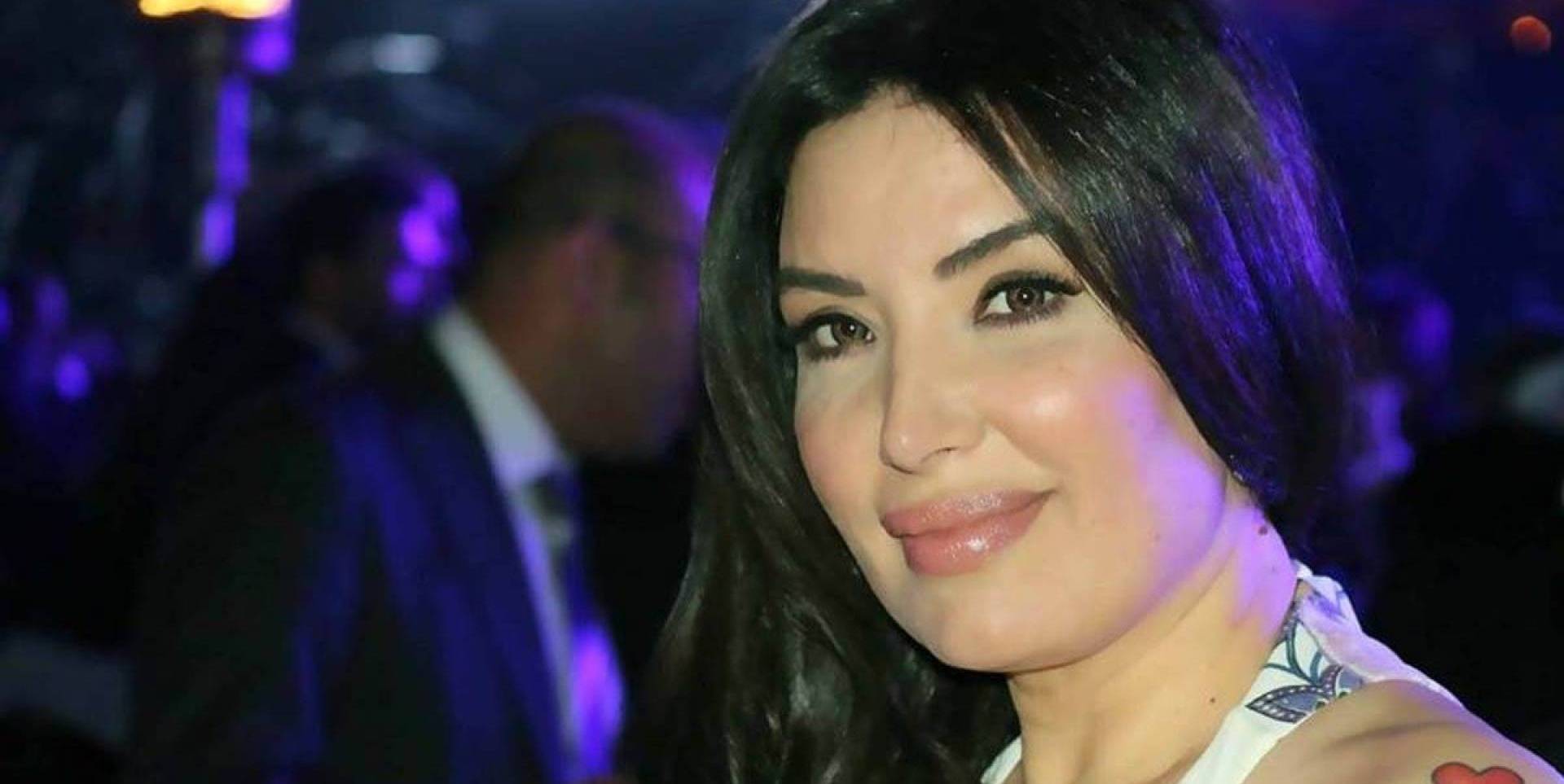 عبير صبري تبكي شقيقها المتوفى