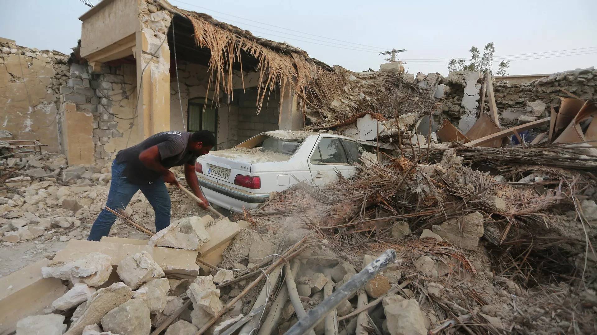 زلزال يضرب مدينة بشروية بمحافظة خراسان جنوبي إيران