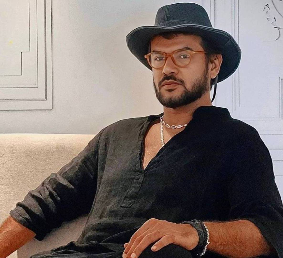 سامو زين ينفي شائعات زواجه من خلال أغنية دي حبيبتي