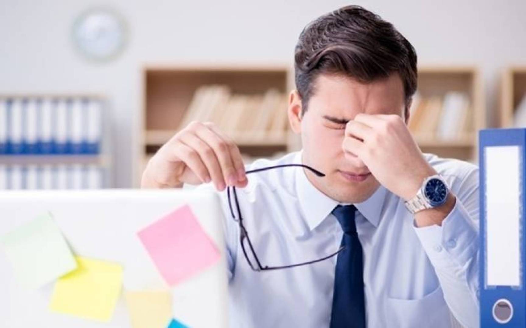 التفاخر بضغوطات العمل يأتي بنتائج عكسية