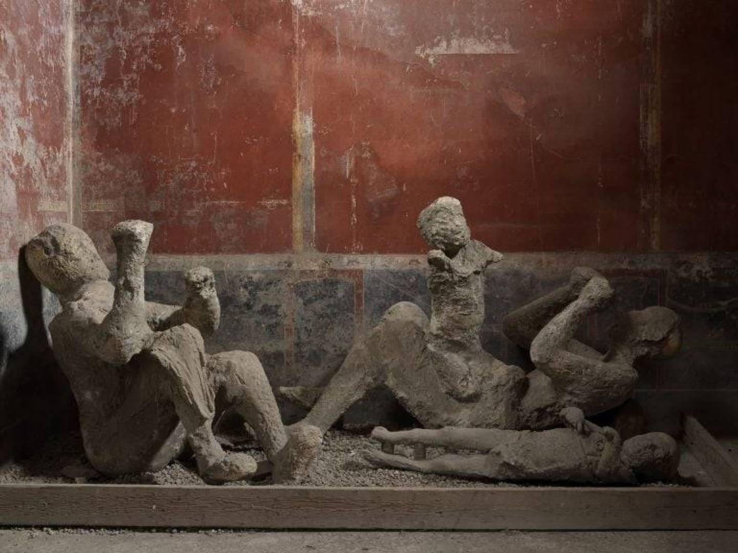لغز قالب الأم والطفل في بومبي