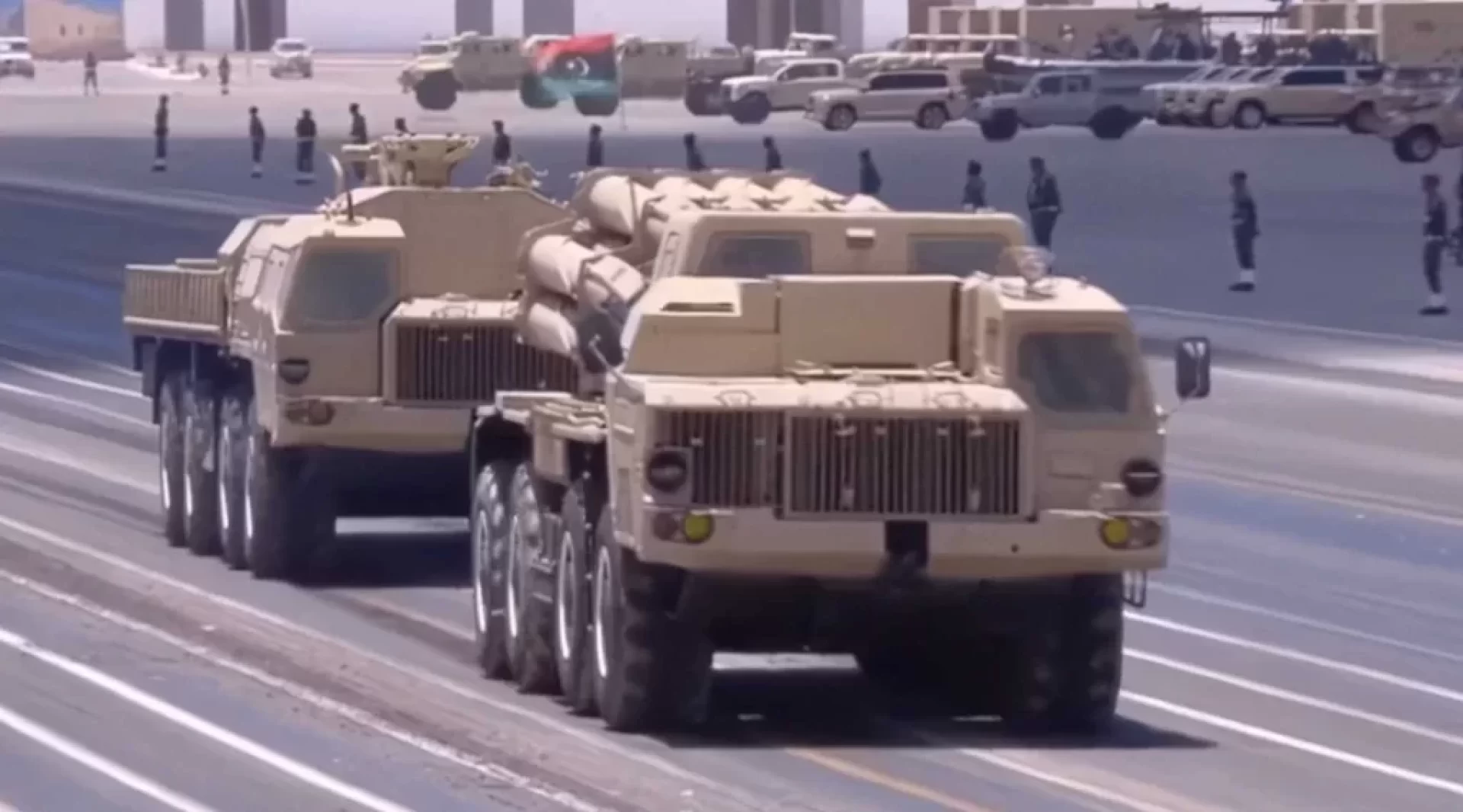 صفقة عسكرية خطيرة روسيا تزود ليبيا بأسلحة متطورة.. هل تشتعل المنطقة من جديد