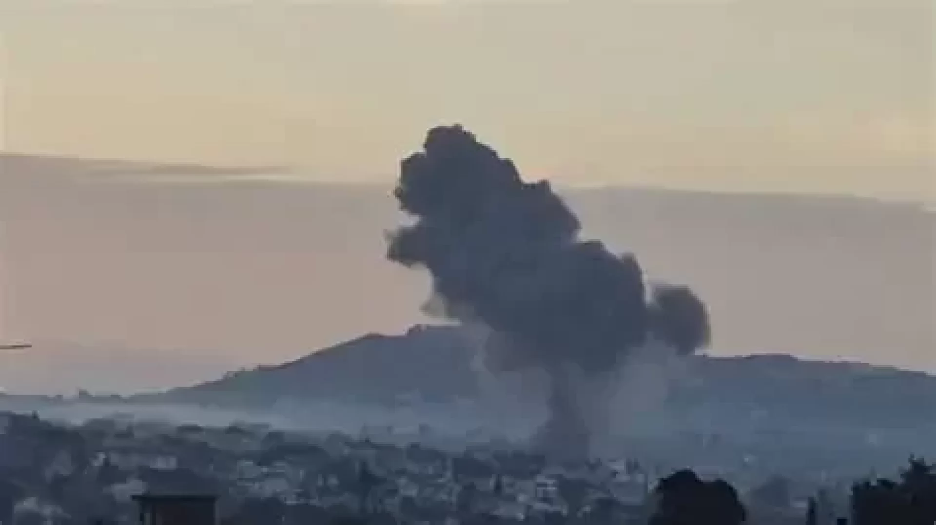 حزب الله يدين مجزرة العدو الإسرائيلي في البقاع ويضع الدولة اللبنانية أمام مسؤولياتها