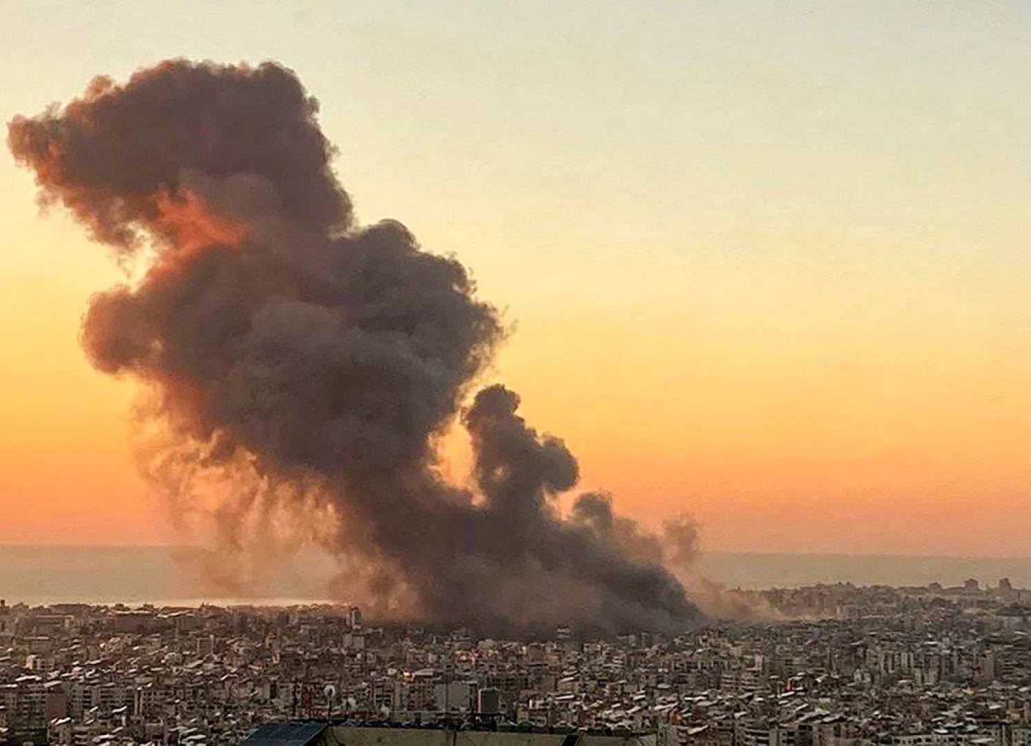 غارات إسرائيلية عنيفة تستهدف الضاحية الجنوبية لبيروت