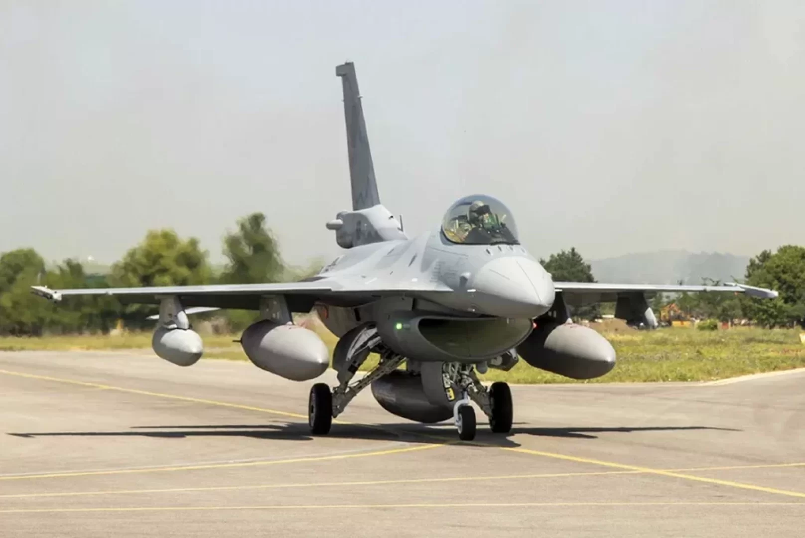 بلغاريا تقفز إلى المستقبل الدفعة الثانية من أحدث مقاتلات F-16 الأمريكية تصل لتعزيز الدفاع الجوي