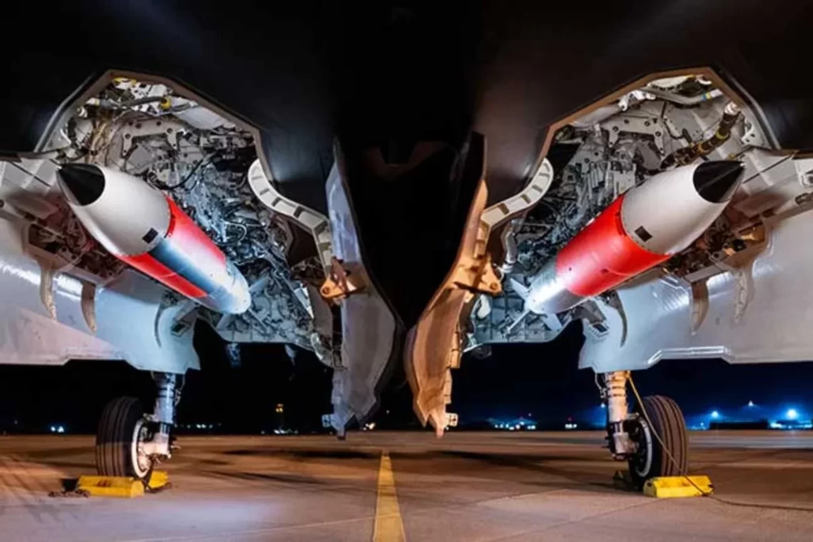 الردع النووي يدخل عصرا جديدا.. F-35A الأمريكية تختبر أحدث قنابلها الذكية B61-12 (مصدر الصورة: US DoD)