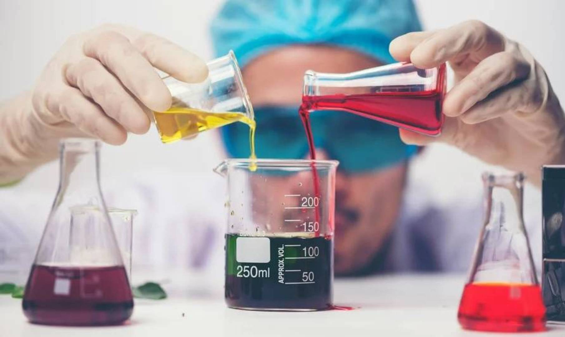 ابتكار إلكترونيات صديقة للبيئة باستخدام الضوء | النهضة نيوز