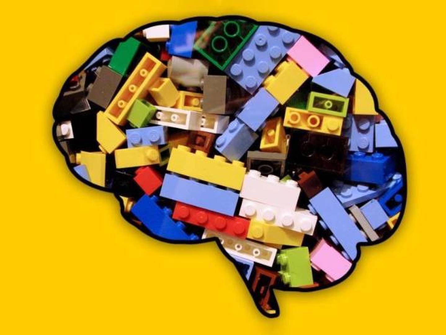 لماذا يتفوّق الدماغ على الذكاء الاصطناعي في التعلّم السريع؟ | النهضة نيوز