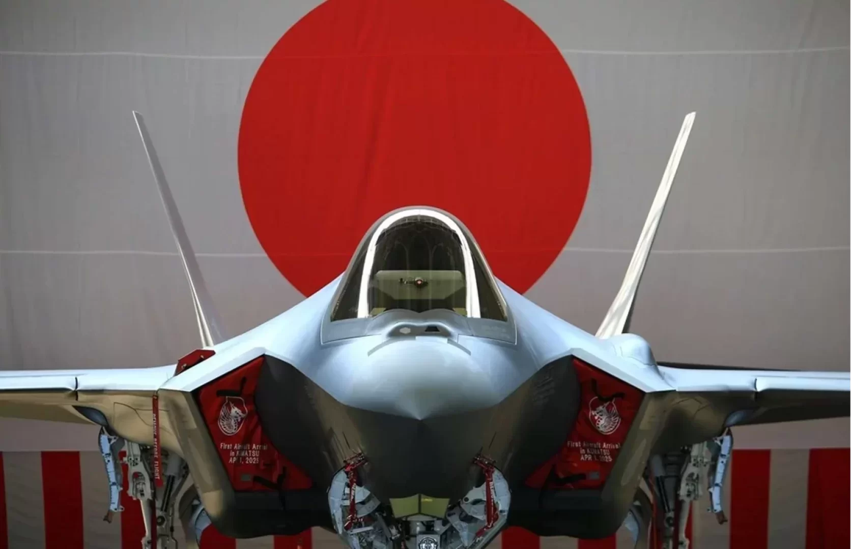 تحول تاريخية في سياسة اليابان الدفاعية ميزانية ضخمة لمواجهة الضغط الصيني (مصدر الصورة: U.S. DoW)