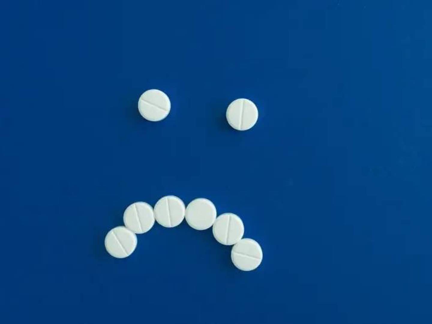 كيف يمكن التوقف عن مضادات الاكتئاب دون انتكاسه؟ | النهضة نيوز