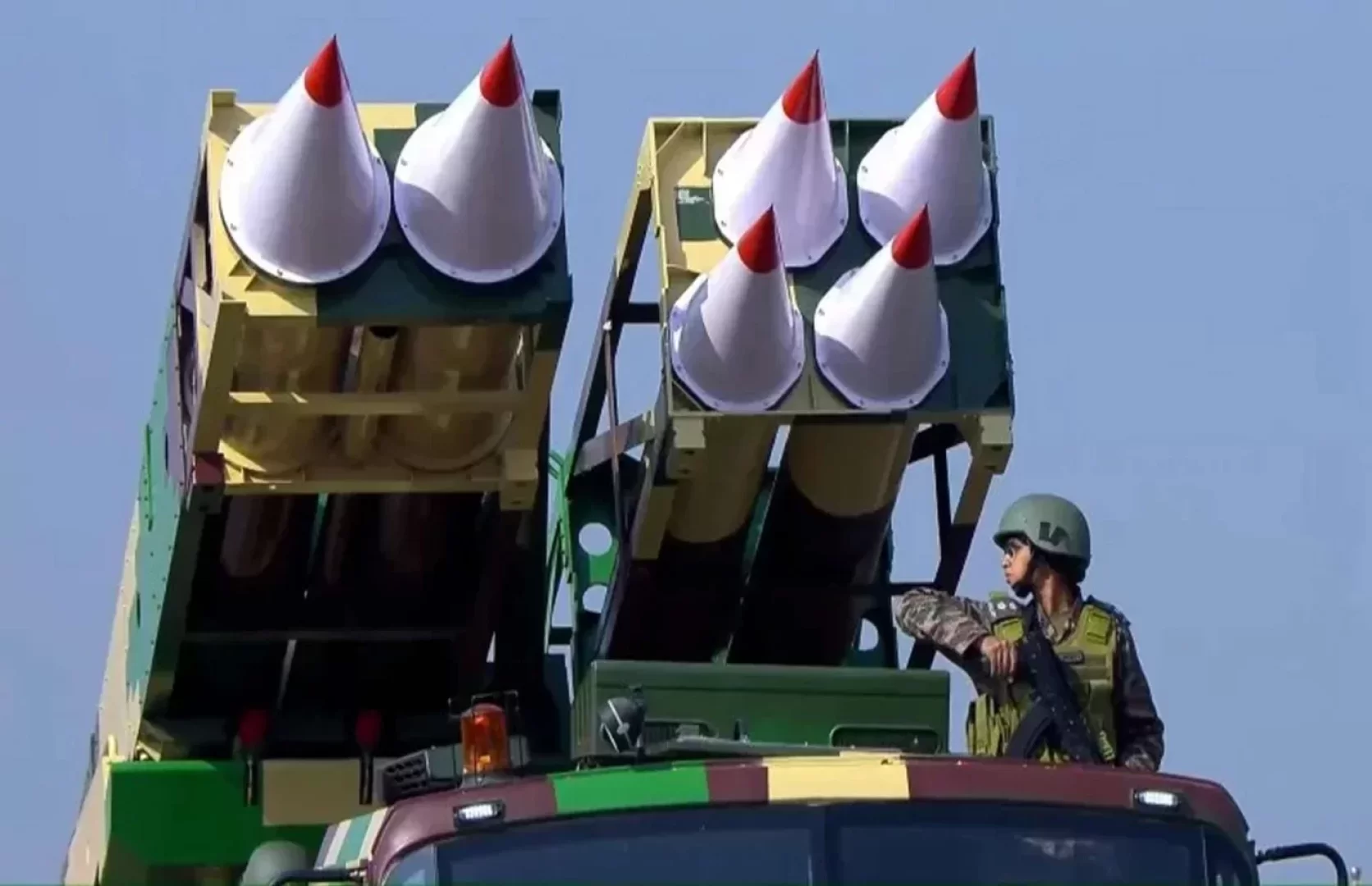 الهند تدخل عصر المدفعية الذكية مع نظام سورياسترا الصاروخي (مصدر الصورة: Army Recognition)
