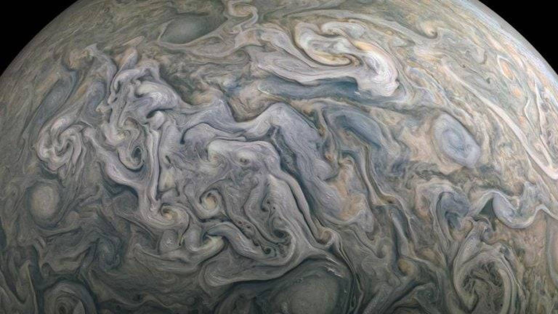 Jupiter’s Pull Reveals Deep Secret: Scientists Get Sharpest Image Yet