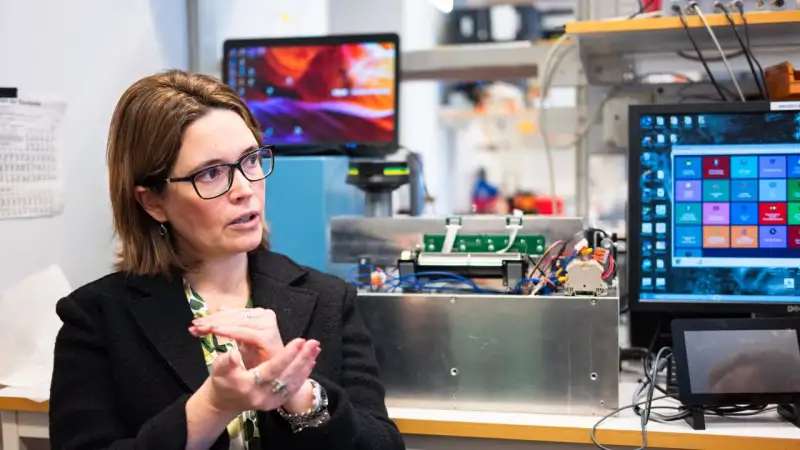 الكشف المبكر عن سرطان المبيض ( مصدر الصورة: Olov Planthaber )