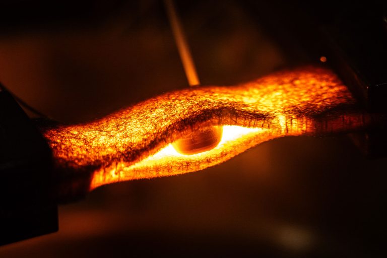 الطباعة ثلاثية الأبعاد لتيجان الأسنان ( مصدر الصورة: Stock )