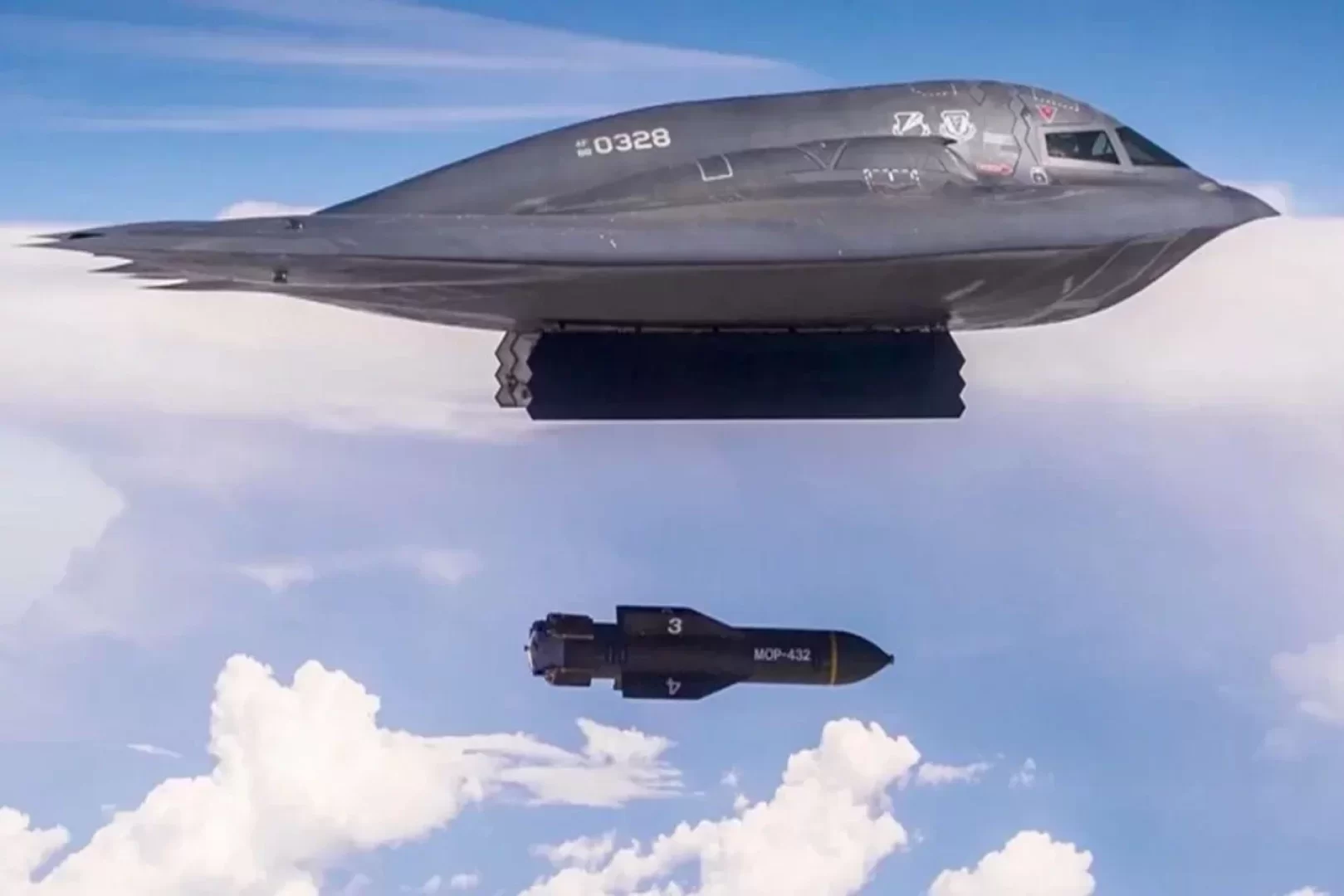 بعد استنزاف المخزون.. البنتاغون يعيد بناء ترسانة GBU-57 (مصدر الصورة: U.S. Air Force)