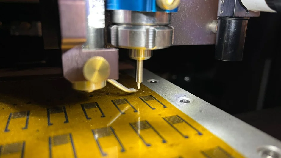 تطوير خلايا عصبية اصطناعية ( مصدر الصورة: جامعة نورث وسترن )