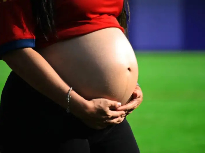 صحة الأم بعد الولادة ( مصدر الصورة: Pixabay )