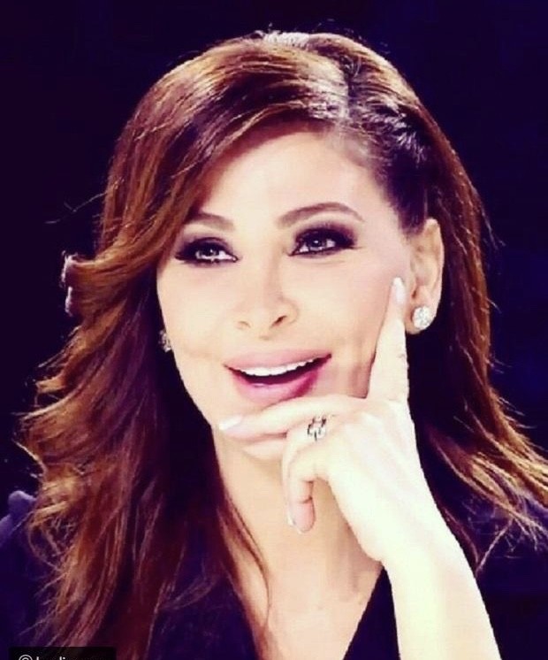 إليسا تفاجئ جمهورها بخبر صادم عن إصابتها بالسرطان