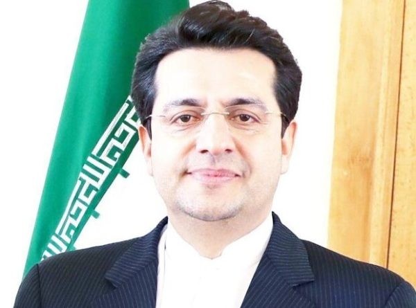 موسوي: إيران لم تتعهد بأي شيء مقابل إطلاق سراح الناقلة المحتجزة
