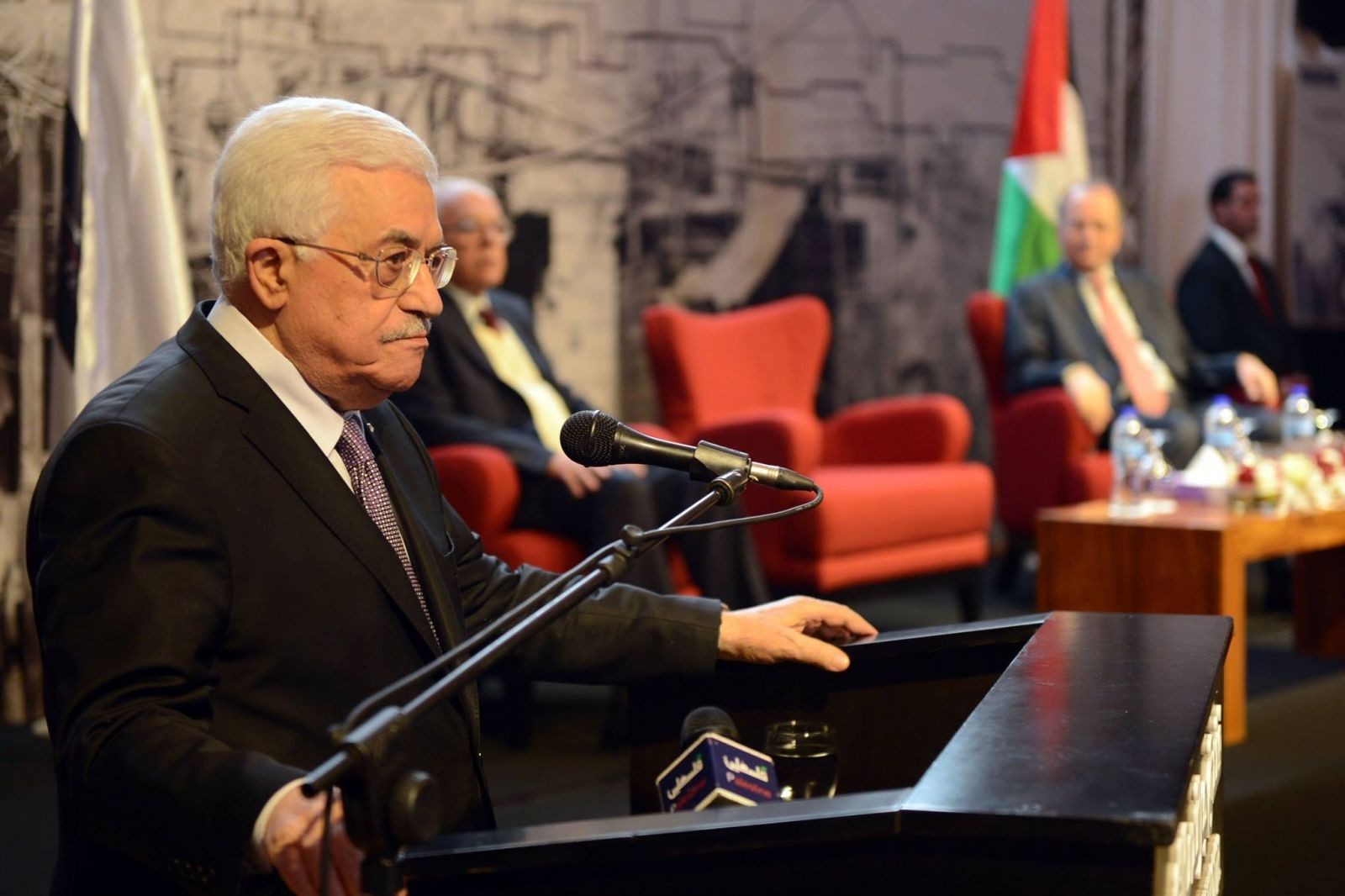 الرئاسة الفلسطينية تدين اجتماع حكومة الاحتلال في غور الأردن