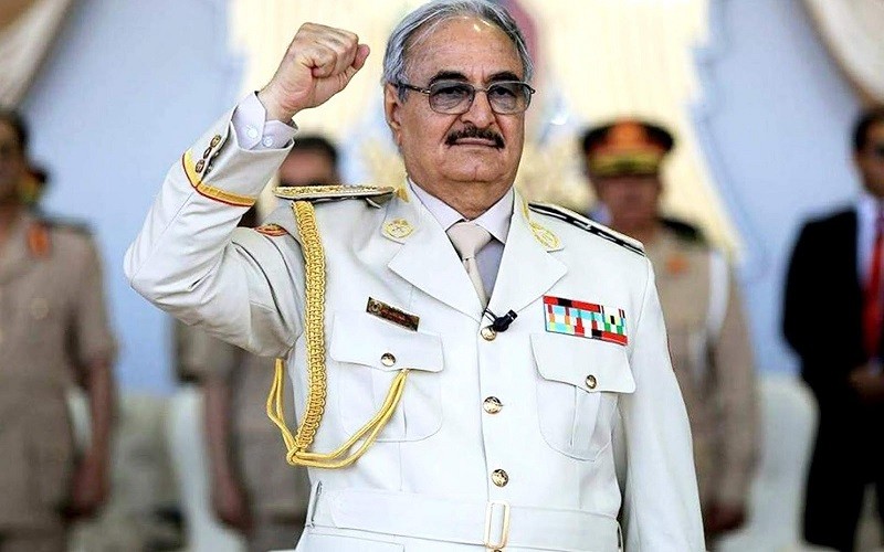 خليفة حفتر