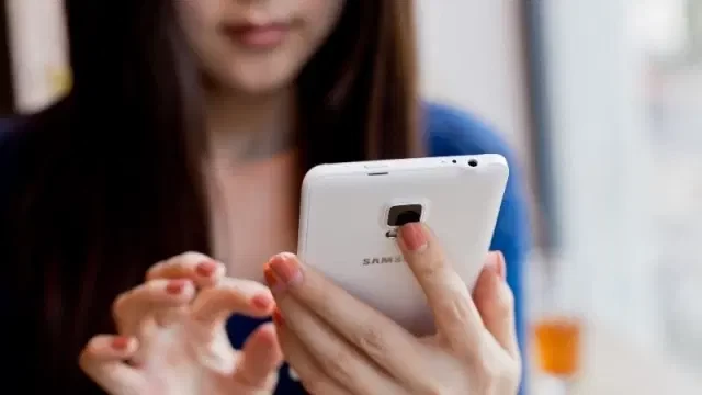تنبيه جديد ومقلق لمستخدمي هواتف أندرويد الذين شاهدوا الأفلام الإباحية