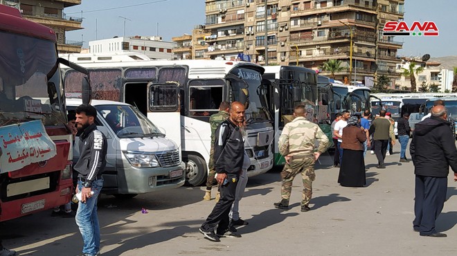 حافلات سورية.