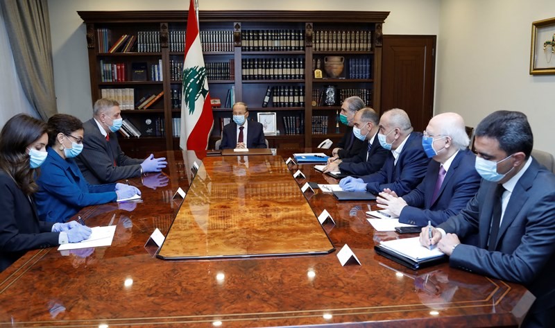 عون مستقبلا كوبيتش.jpg
