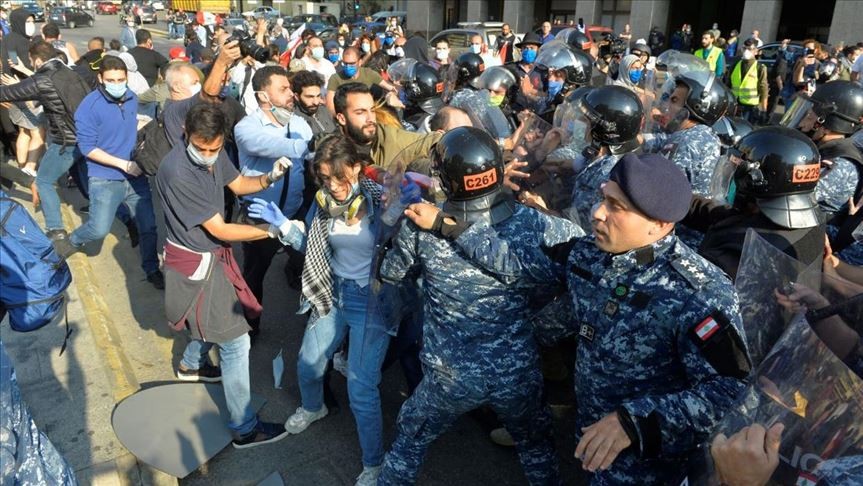 احتجاجات لليوم الثاني في لبنان