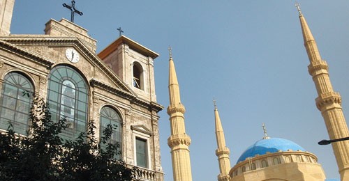 مسجد وكنيسة