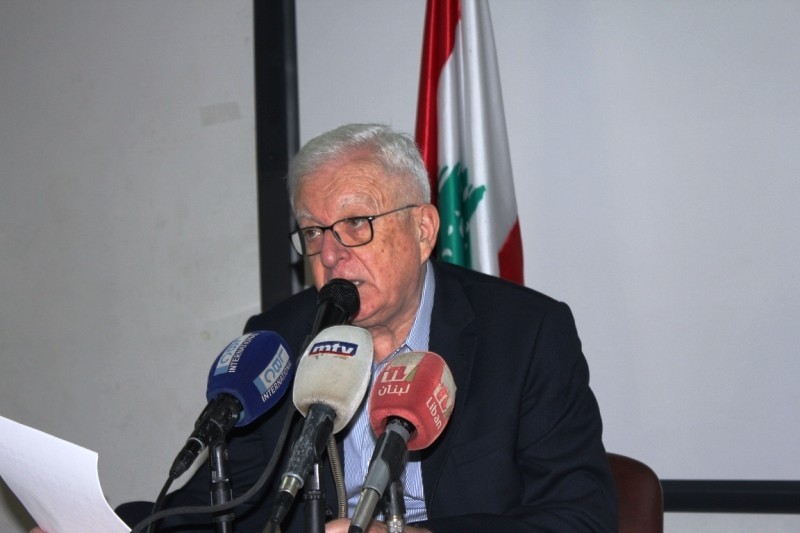رئيس بلدية الميناء