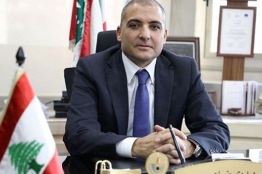 القضاء اللبناني يوقف مدير عام الجمارك بدري ضاهر